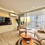 Caribbean Luxury 2Br 2Bth Gem With Sea Views, Hot Water And Private Jacuzzi On Balcony