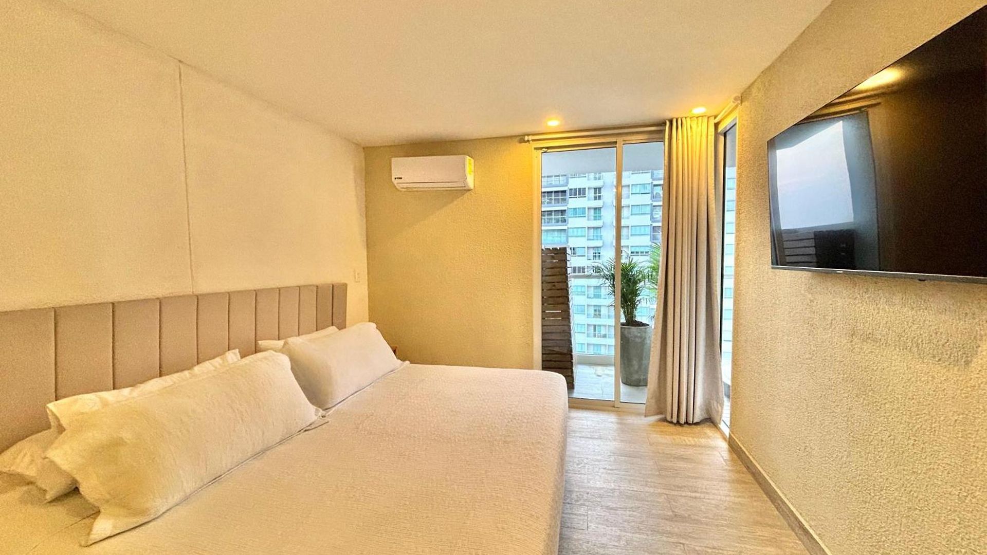 Apartamento Caribbean Luxury 2br 2bth Gem With Sea Views, Hot Water And Private Jacuzzi On Balcony Cartagena