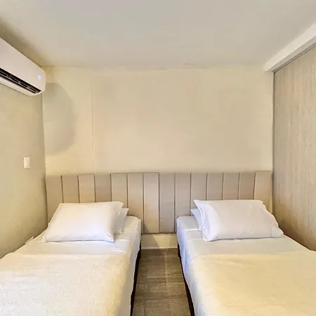 Caribbean Luxury 2br 2bth Gem With Sea Views, Hot Water And Private Jacuzzi On Balcony Apartamento Cartagena