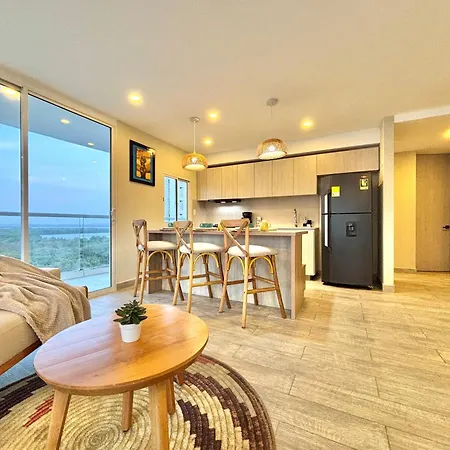 Caribbean Luxury 2br 2bth Gem With Sea Views, Hot Water And Private Jacuzzi On Balcony Apartamento