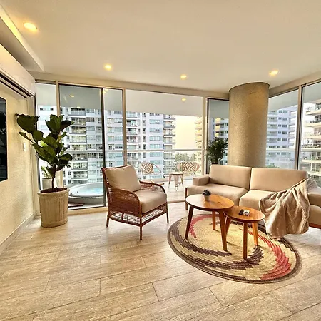 Caribbean Luxury 2br 2bth Gem With Sea Views, Hot Water And Private Jacuzzi On Balcony Apartamento *