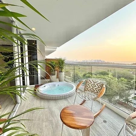 Caribbean Luxury 2br 2bth Gem With Sea Views, Hot Water And Private Jacuzzi On Balcony Apartamento Cartagena