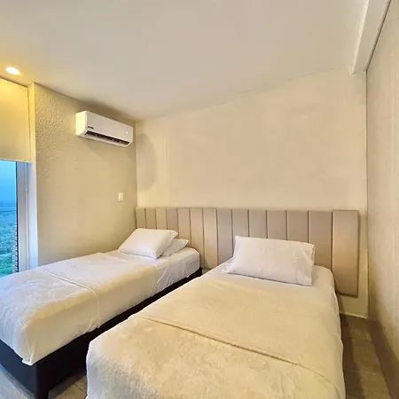 Caribbean Luxury 2br 2bth Gem With Sea Views, Hot Water And Private Jacuzzi On Balcony Cartagena