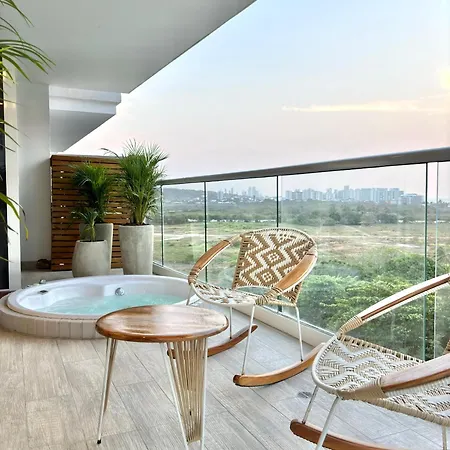 Caribbean Luxury 2br 2bth Gem With Sea Views, Hot Water And Private Jacuzzi On Balcony Apartamento Cartagena